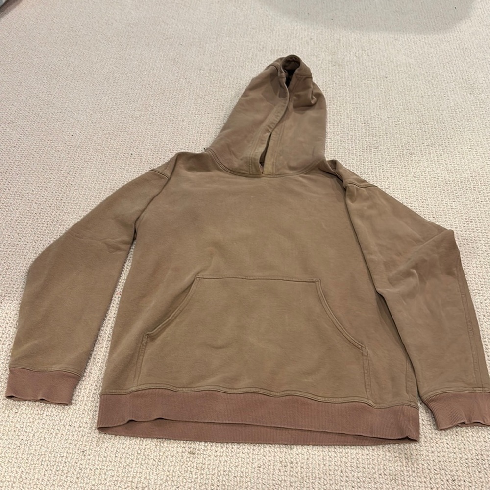 Lululemon sweatshirt size 2, dusty pink color